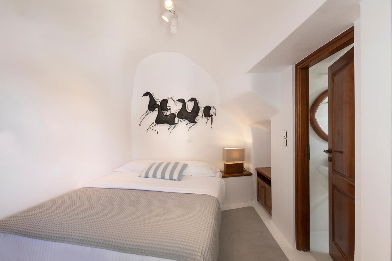 180° Caldera By Stylish Stays Firostefani Bagian luar foto